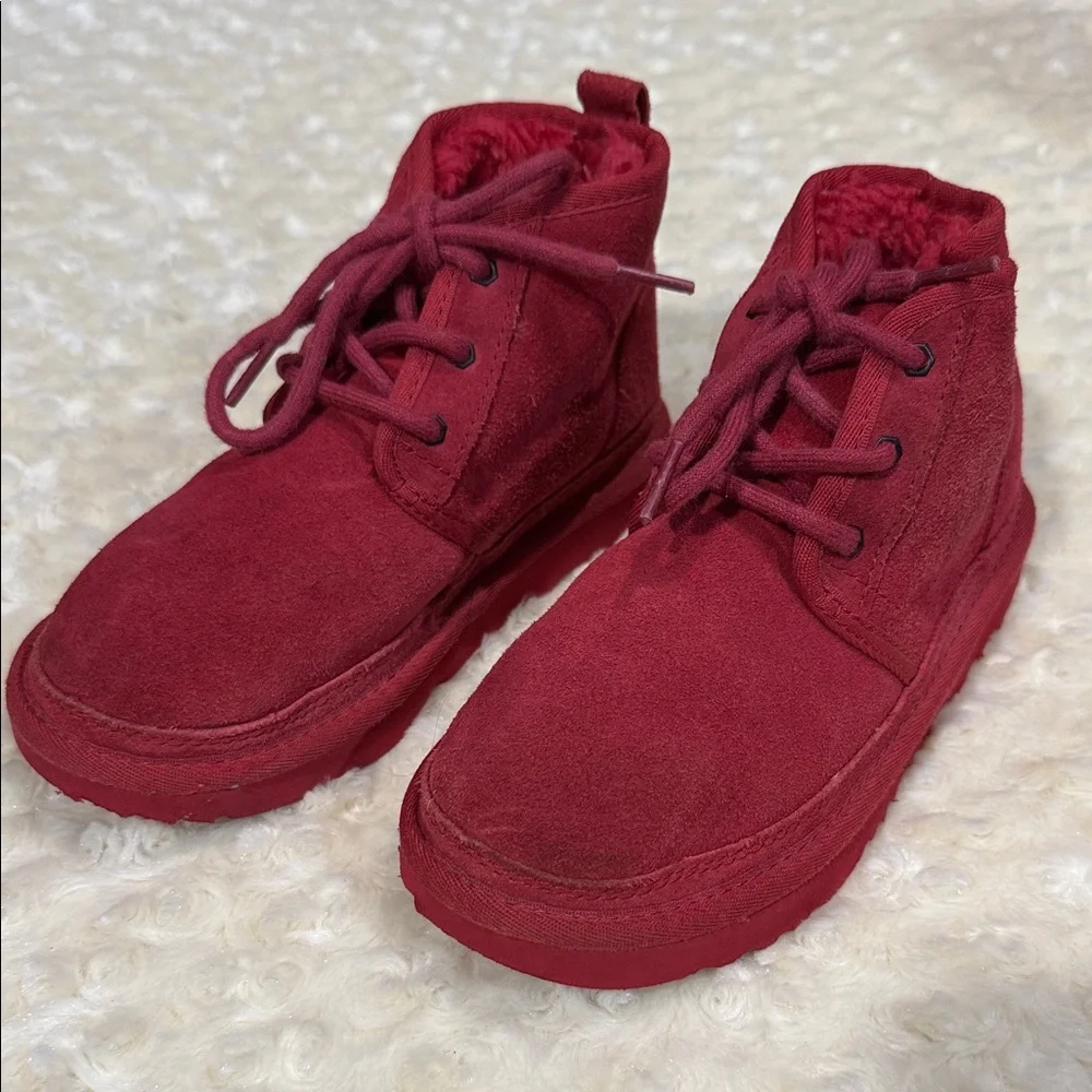 UGG Neumel kids boots